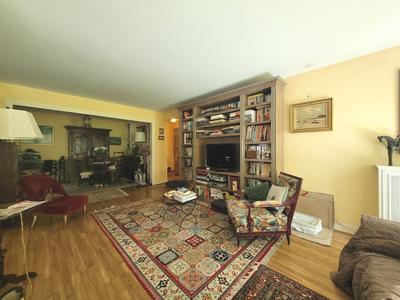 Appartement - 96 m² - 4 pièces