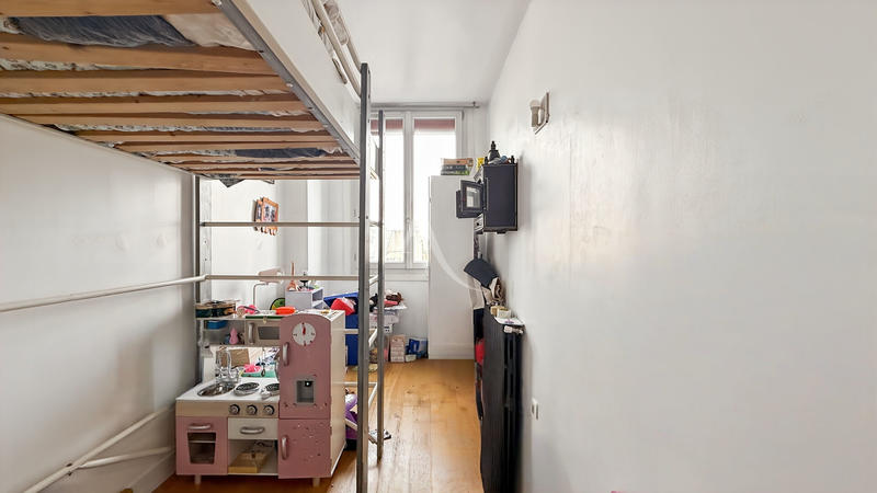 Appartement - 80 m² - 4 pièces