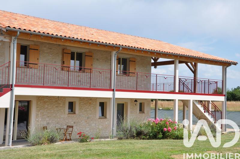 Maison - 499 m² - 16 pièces