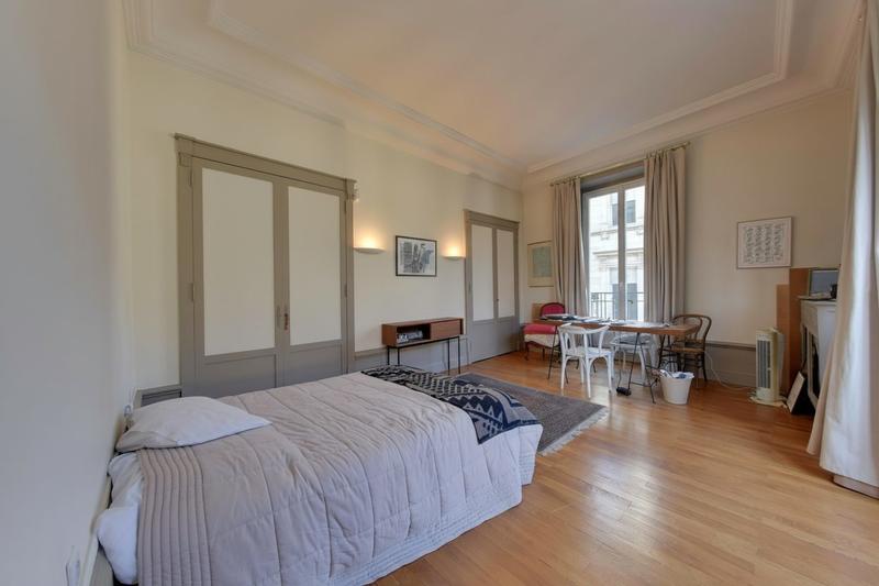 Appartement - 187 m² - 5 pièces