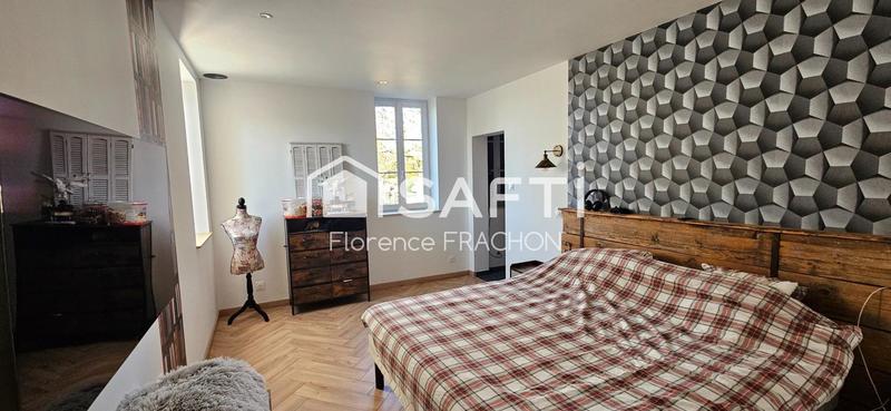 Maison - 170 m² - 6 pièces