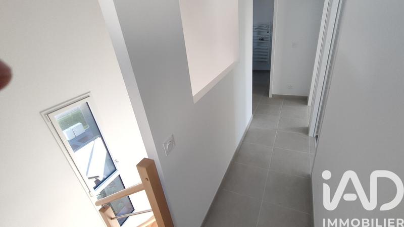 Maison - 98 m² - 4 pièces