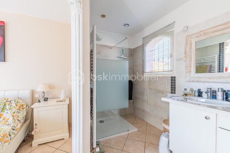 Maison - 163 m² - 5 pièces