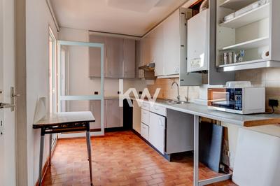Appartement - 86 m² - 4 pièces