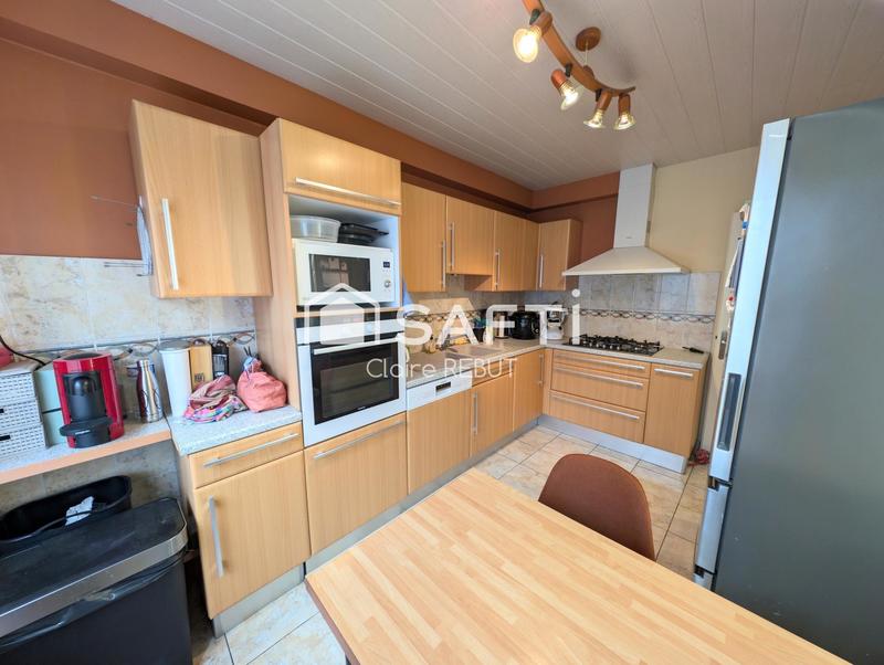 Maison - 108 m² - 5 pièces