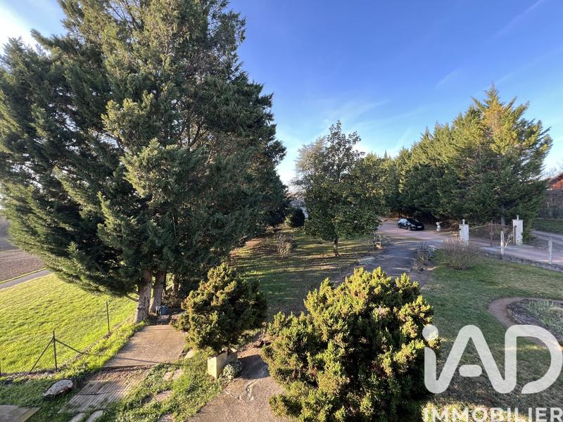 Maison - 274 m² - 6 pièces