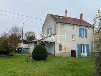 Maison - 88 m² - 6 pièces