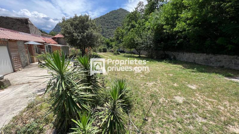 Maison - 200 m² - 7 pièces