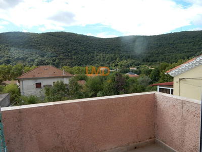 Maison en pierre - 141 m² - 8 pièces