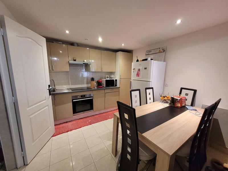 Maison - 74 m² - 4 pièces