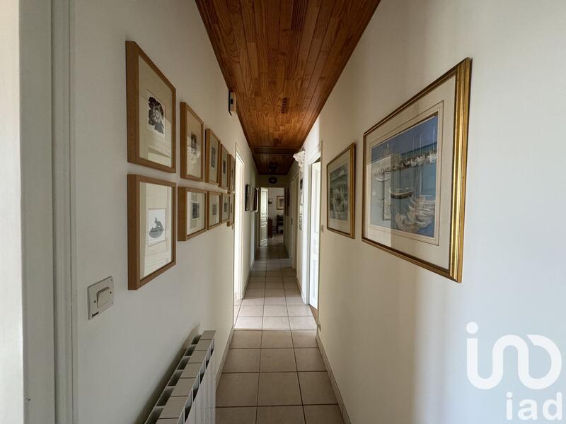 Maison - 193 m² - 6 pièces