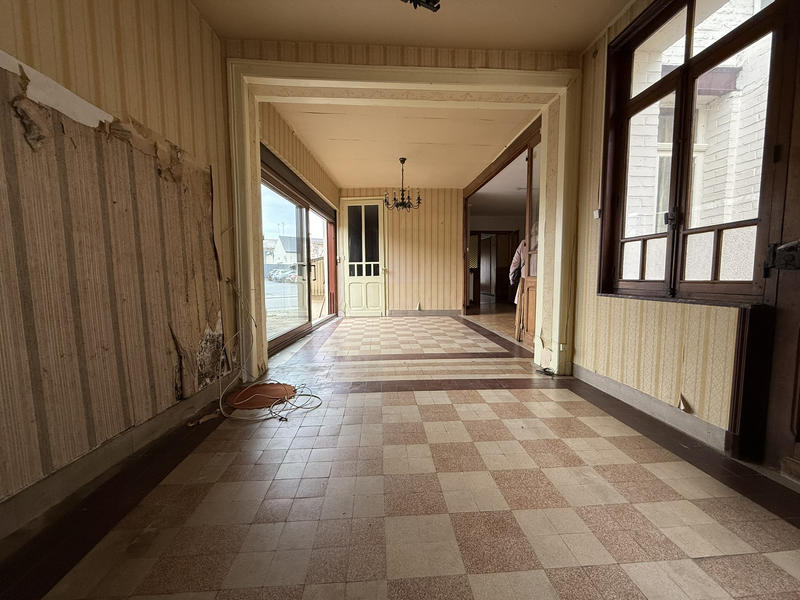 Maison - 145 m² - 6 pièces