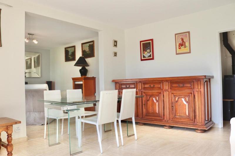 Maison - 94 m² - 5 pièces