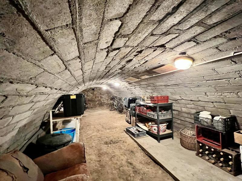 Maison de village - 200 m² - 4 pièces