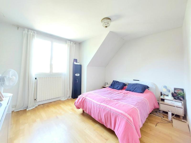 Maison - 109 m² - 5 pièces