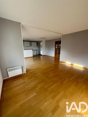 Appartement - 70 m² - 4 pièces