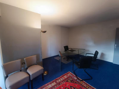 Bureau - 68 m²
