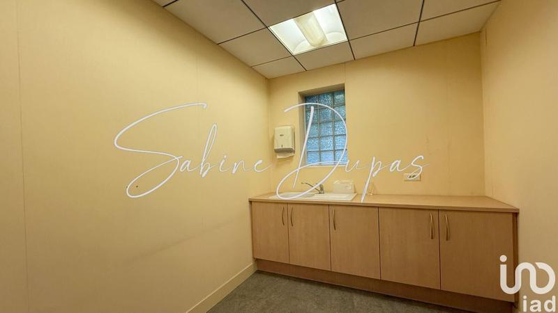 Bureau - 341 m² - 3 pièces