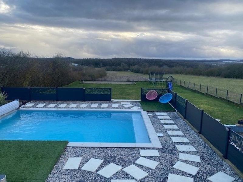 Villa - 396 m² - 8 pièces