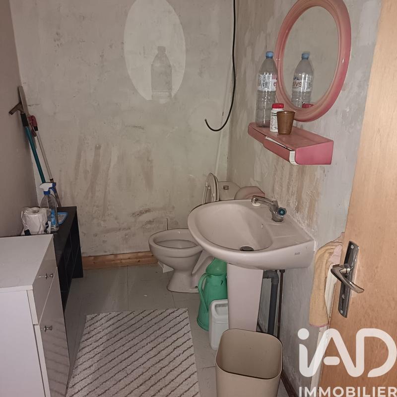 Maison - 200 m² - 9 pièces