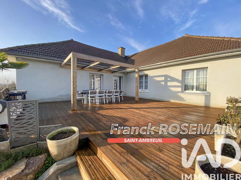 Maison - 260 m² - 10 pièces