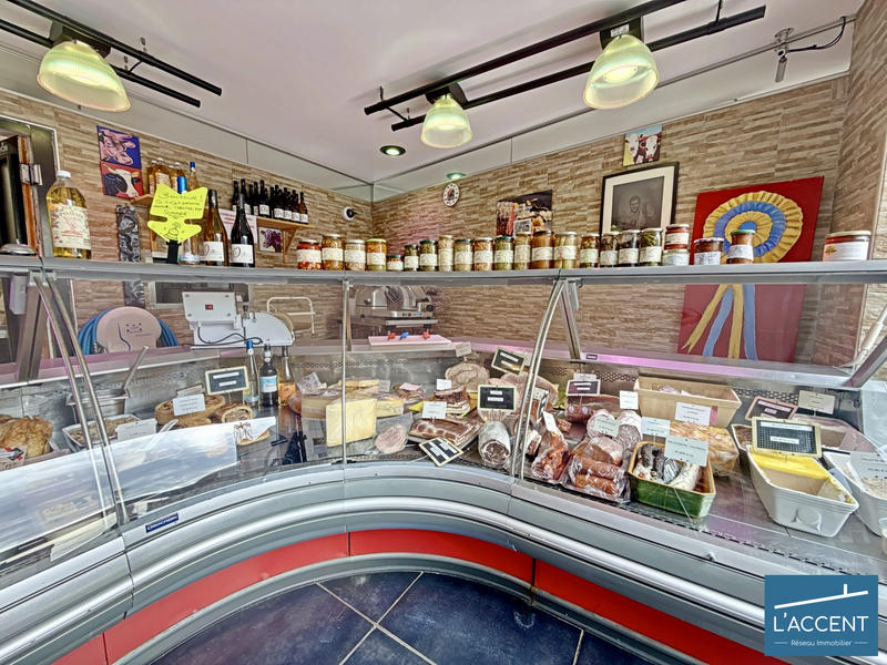 Fonds de commerce - 110 m²