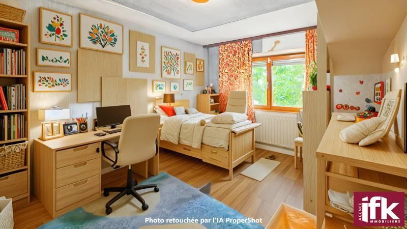 Maison - 105 m² - 5 pièces