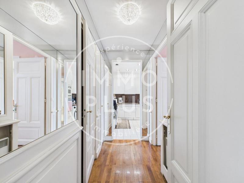 Appartement - 86 m² - 3 pièces