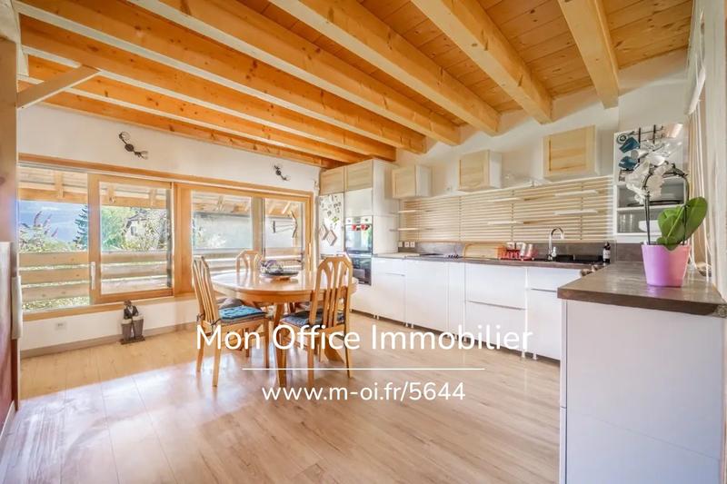 Appartement - 103 m² - 5 pièces