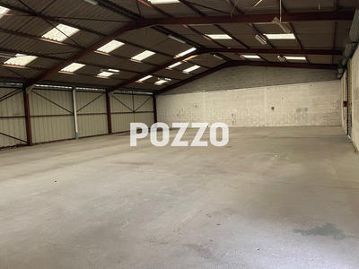 Local commercial - 350 m² - 2 pièces
