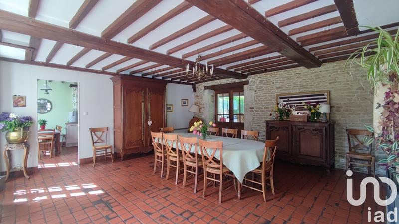 Maison - 310 m² - 15 pièces