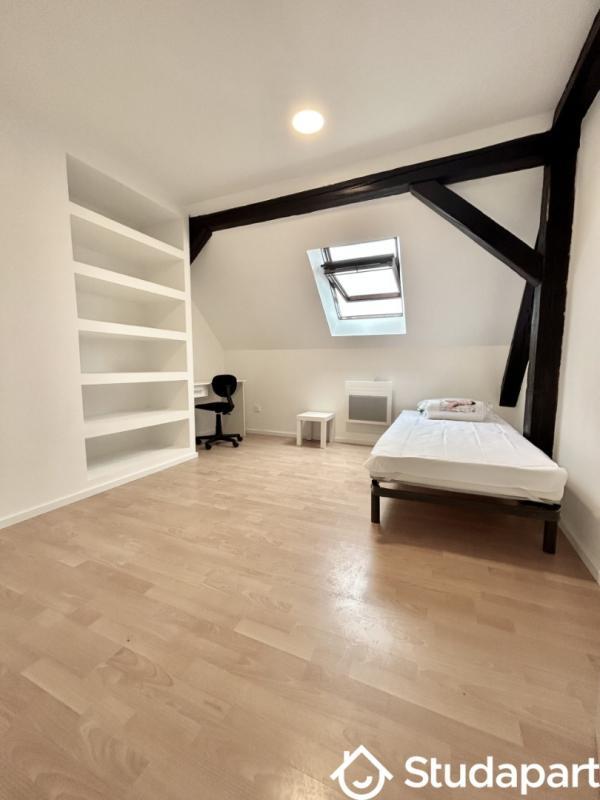 Chambre - 12 m² - 1 pièce