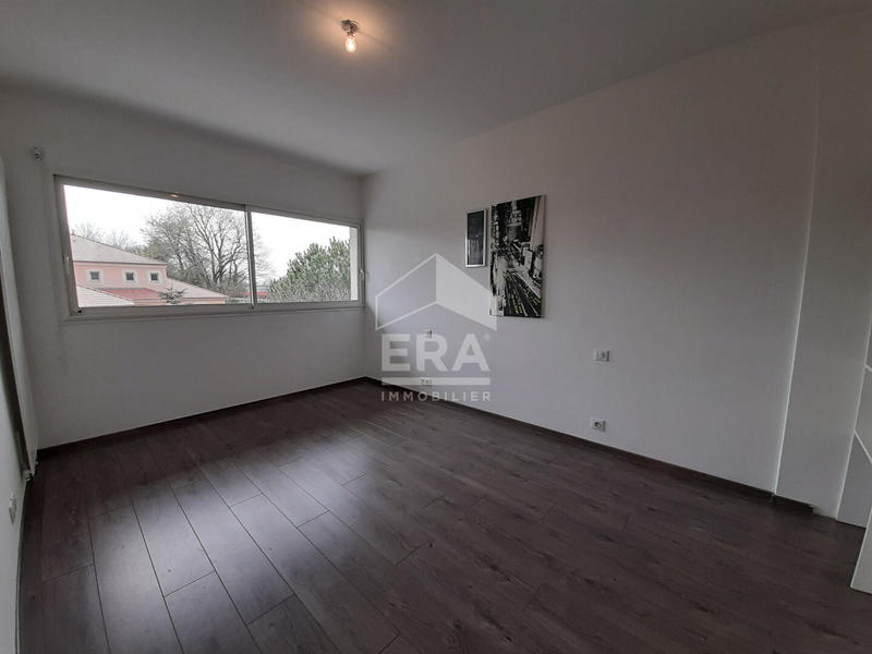 Maison - 170 m² - 4 pièces