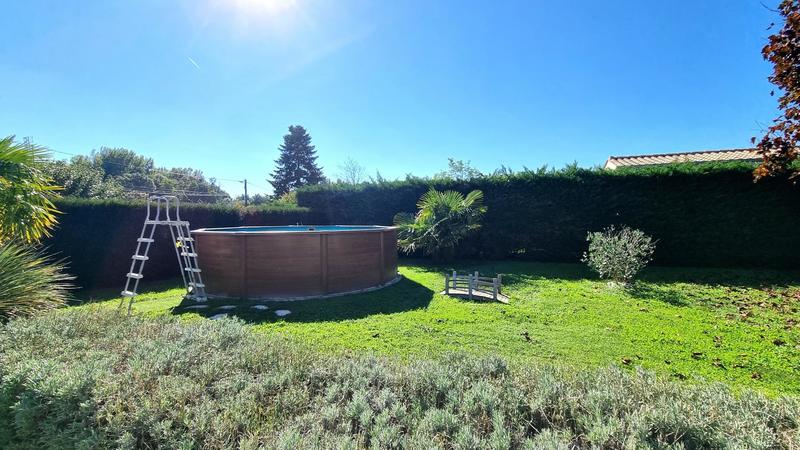 Maison - 218 m² - 9 pièces