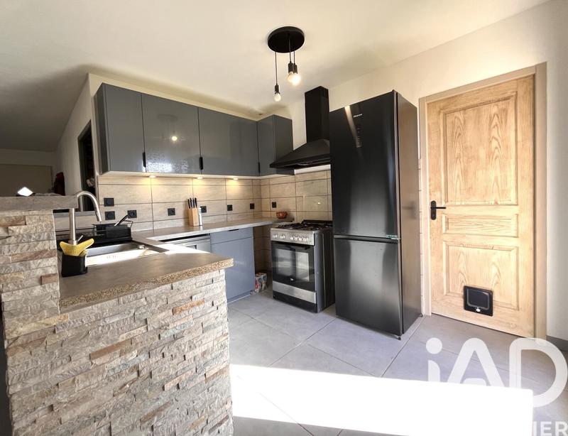 Maison - 106 m² - 5 pièces