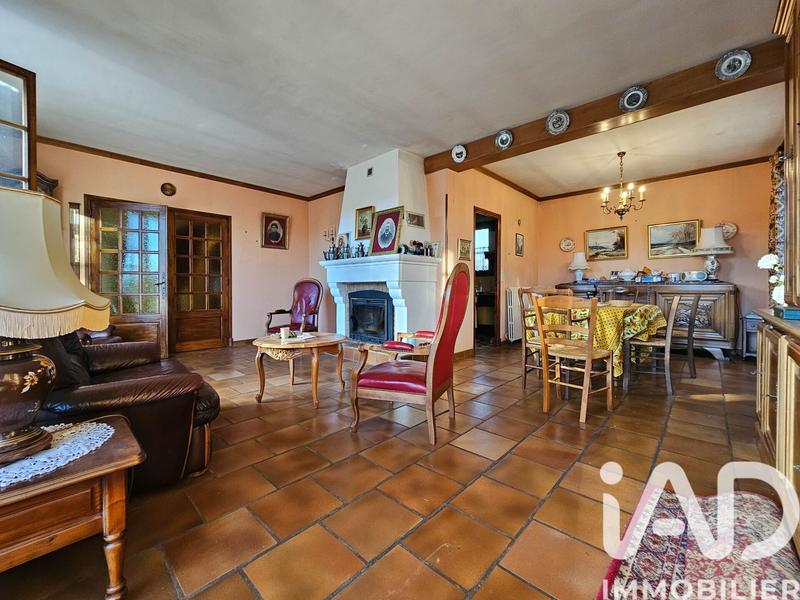 Maison - 185 m² - 7 pièces