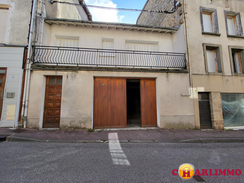 Maison traditionnelle - 81 m² - 3 pièces