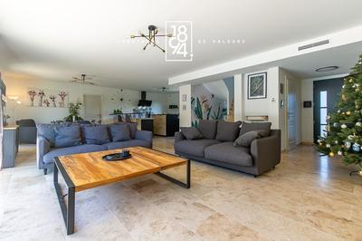 Maison - 150 m² - 4 pièces