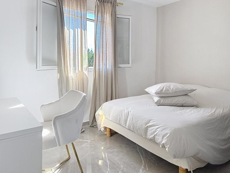 Maison - 122 m² - 5 pièces