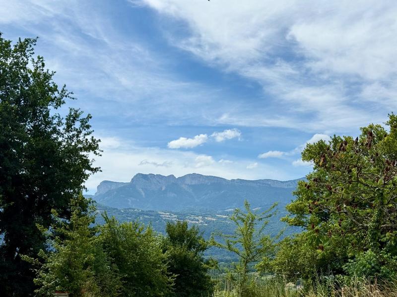 Maison - 220 m² - 7 pièces