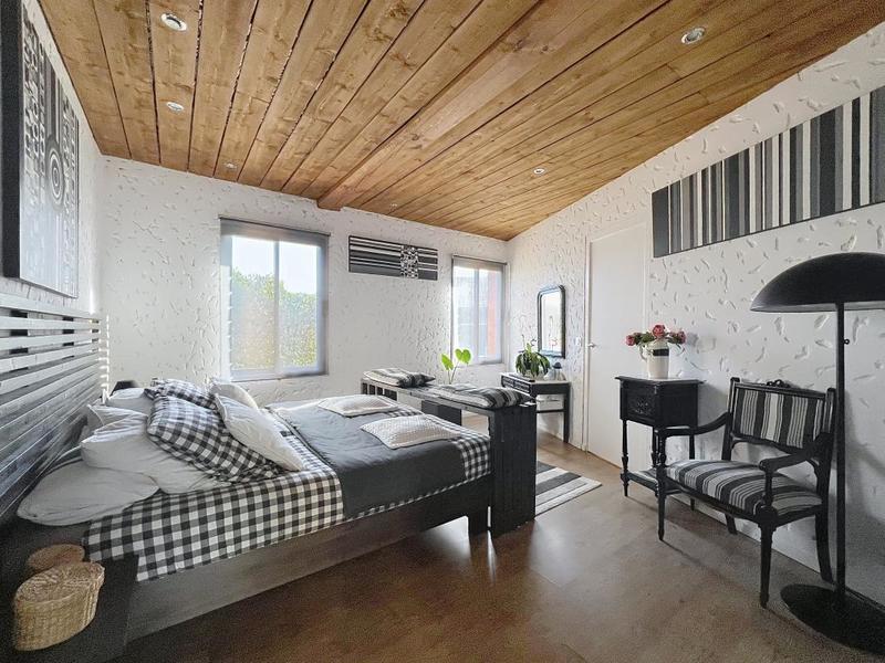 Maison d'architecte - 90 m² - 5 pièces