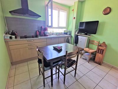 Appartement - 74 m² - 4 pièces