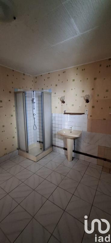 Maison - 96 m² - 5 pièces