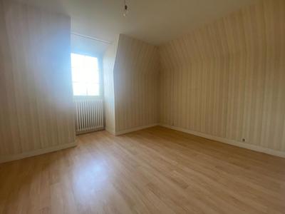 Maison - 136 m² - 5 pièces