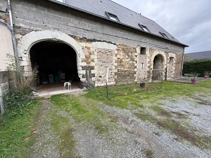 Maison - 229 m² - 11 pièces