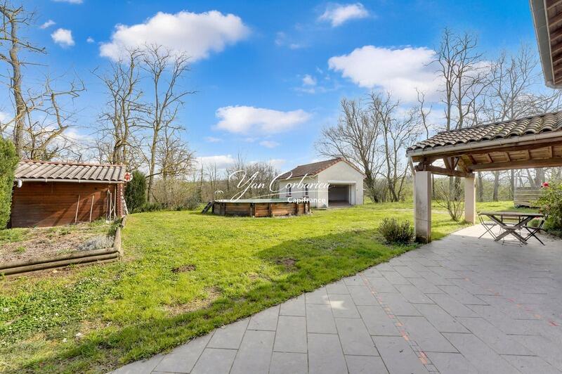 Maison - 158 m² - 5 pièces