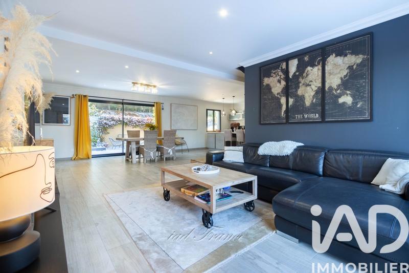 Maison - 134 m² - 5 pièces