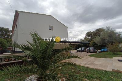 Maison - 166 m² - 5 pièces