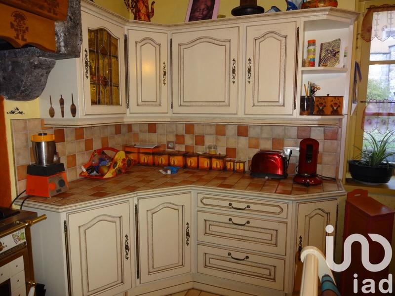 Maison - 240 m² - 10 pièces