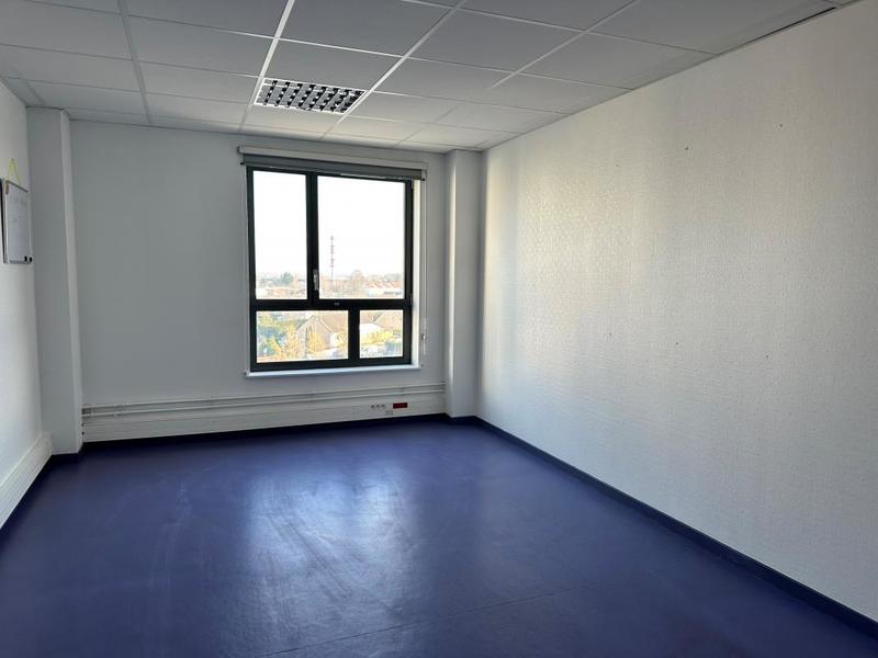 Local commercial - 347 m² - 5 pièces